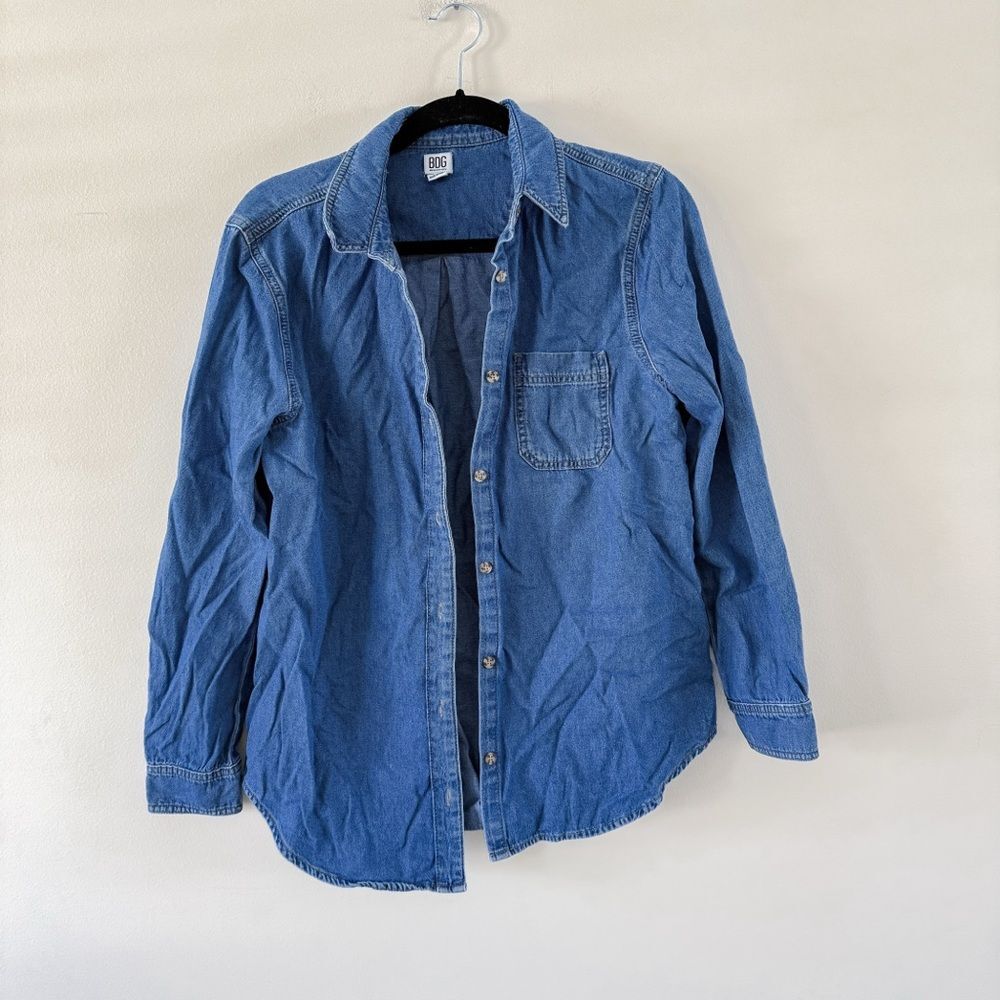 Urban outfitters Bdg blue denim button up shirt